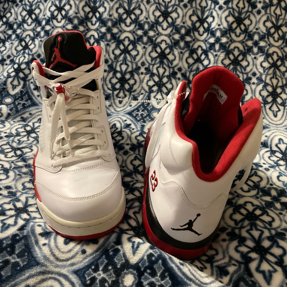 Men’s shoe sz. 13 Air Jordan 23